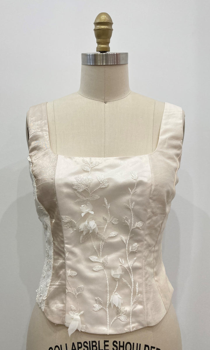 meer. メーア CORSET DESIGN TOP /WHT