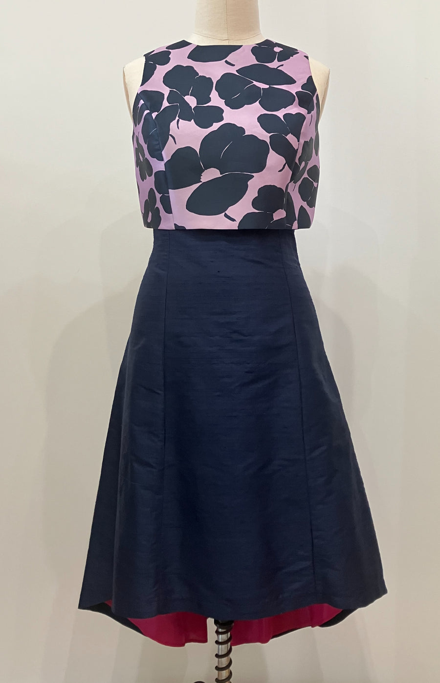 Bold Floral Crop Top, size Large