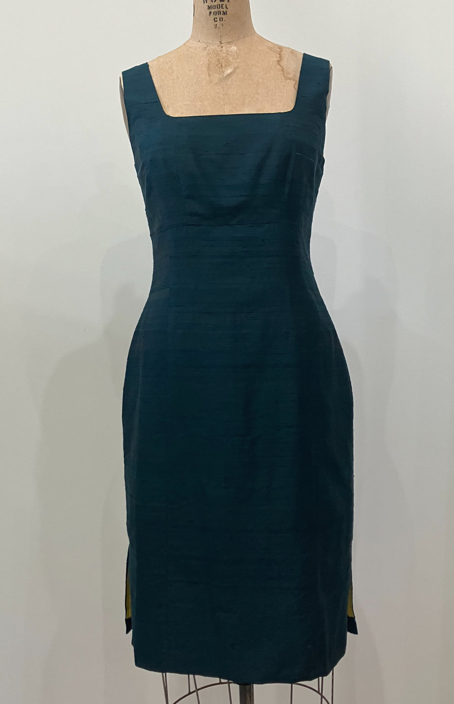 Scoopneck Shantung Cocktail Dress, size Small