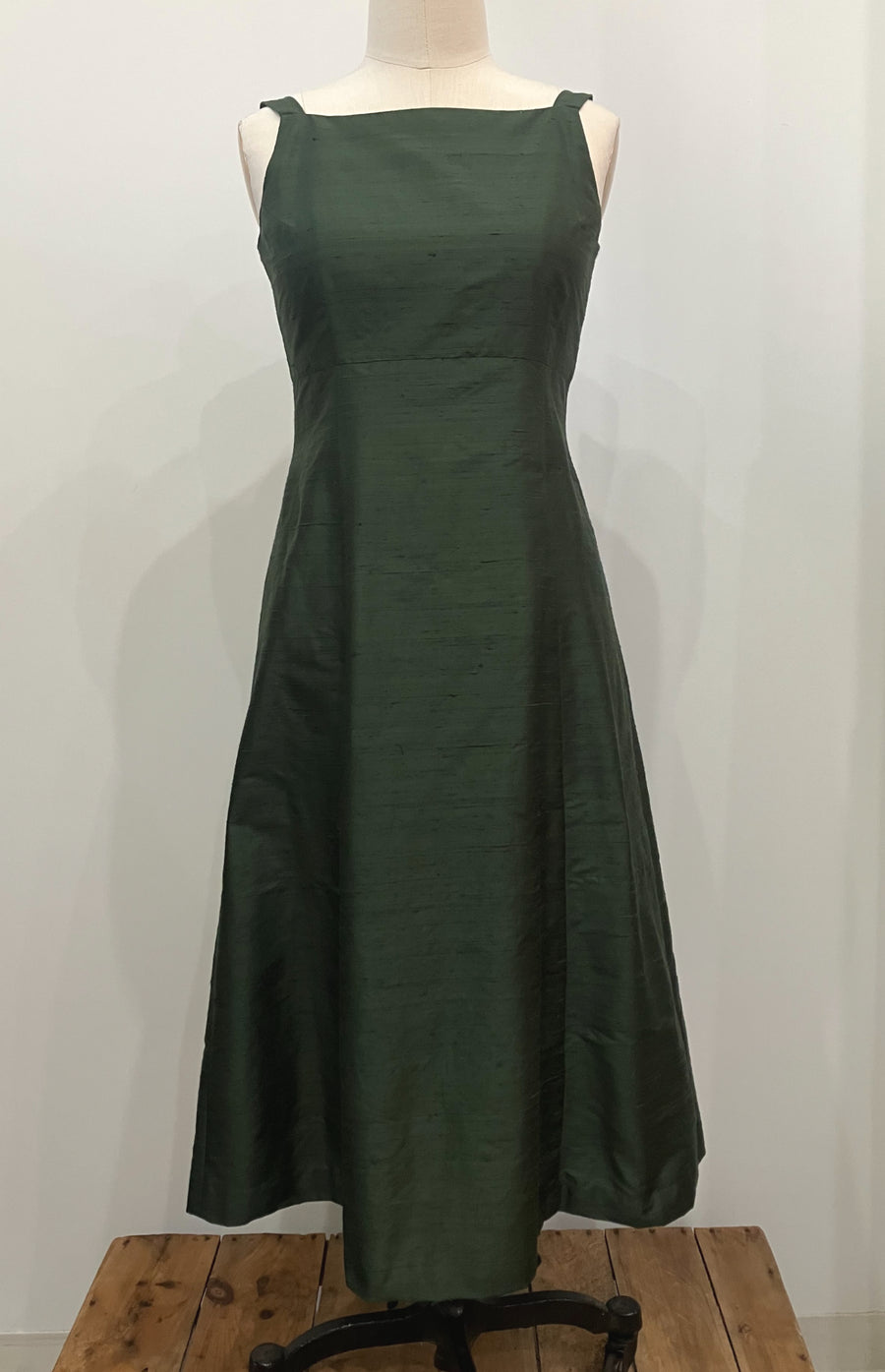 Forest Green Classic Tea-length Dress, size Large