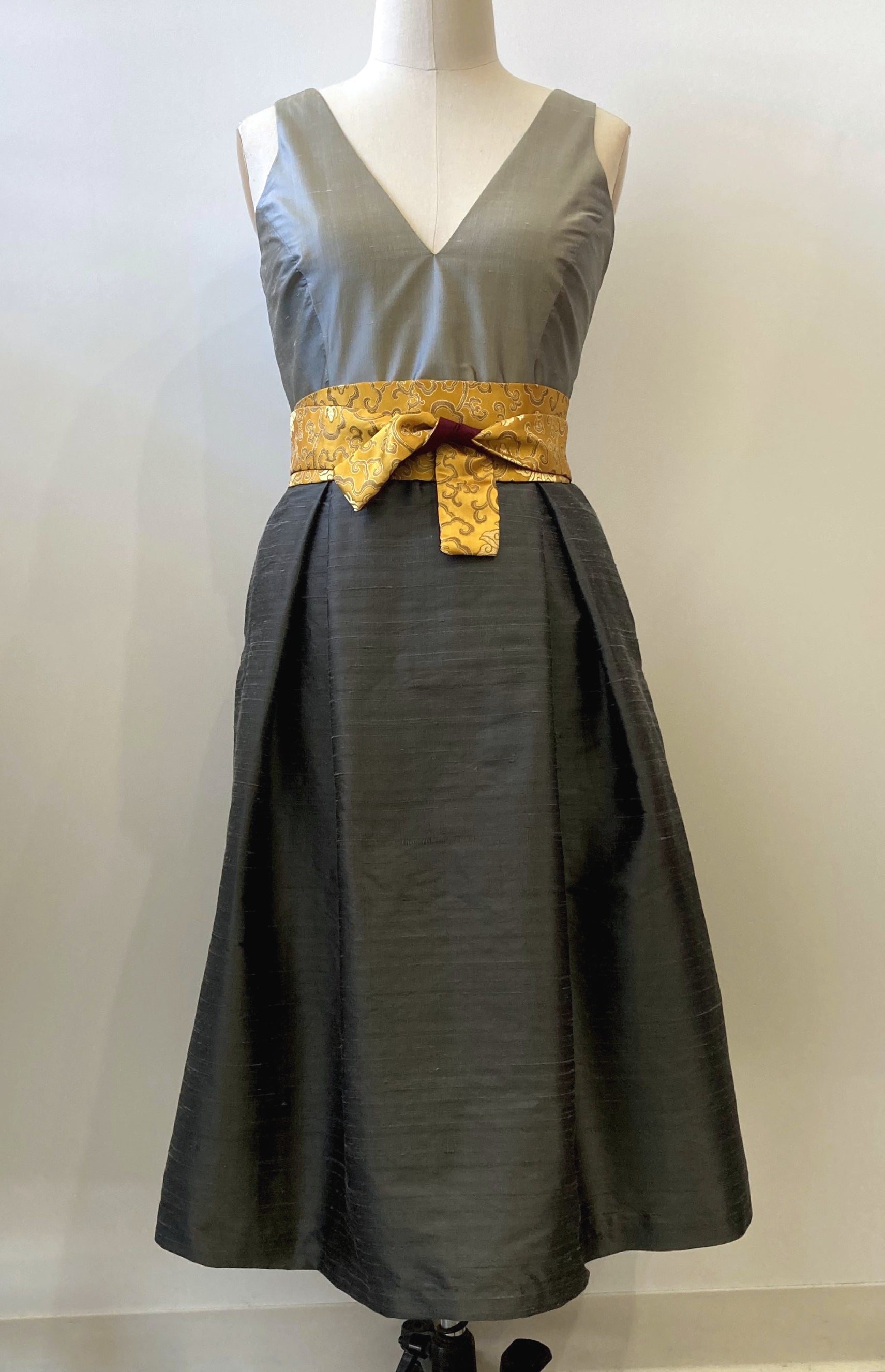 【Altuzarra】 Clementine snake-printシルクスカート 高身長 マキシ丈フレアスカート（セットアップ対応） （トール