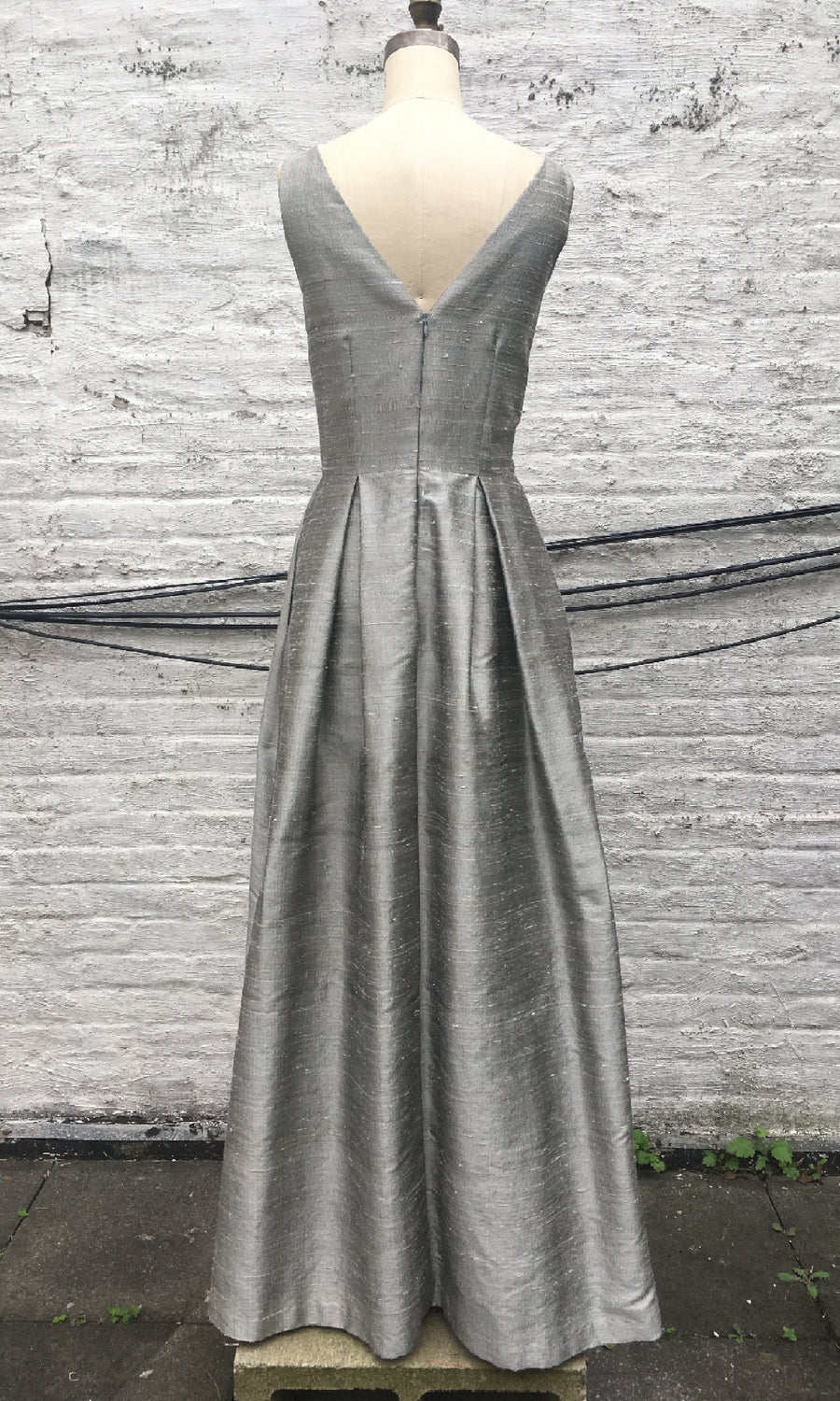 Pewter Classic V-neck Ball Gown, size Medium