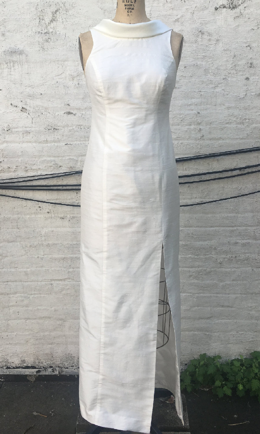 Roll-collar Column Dress