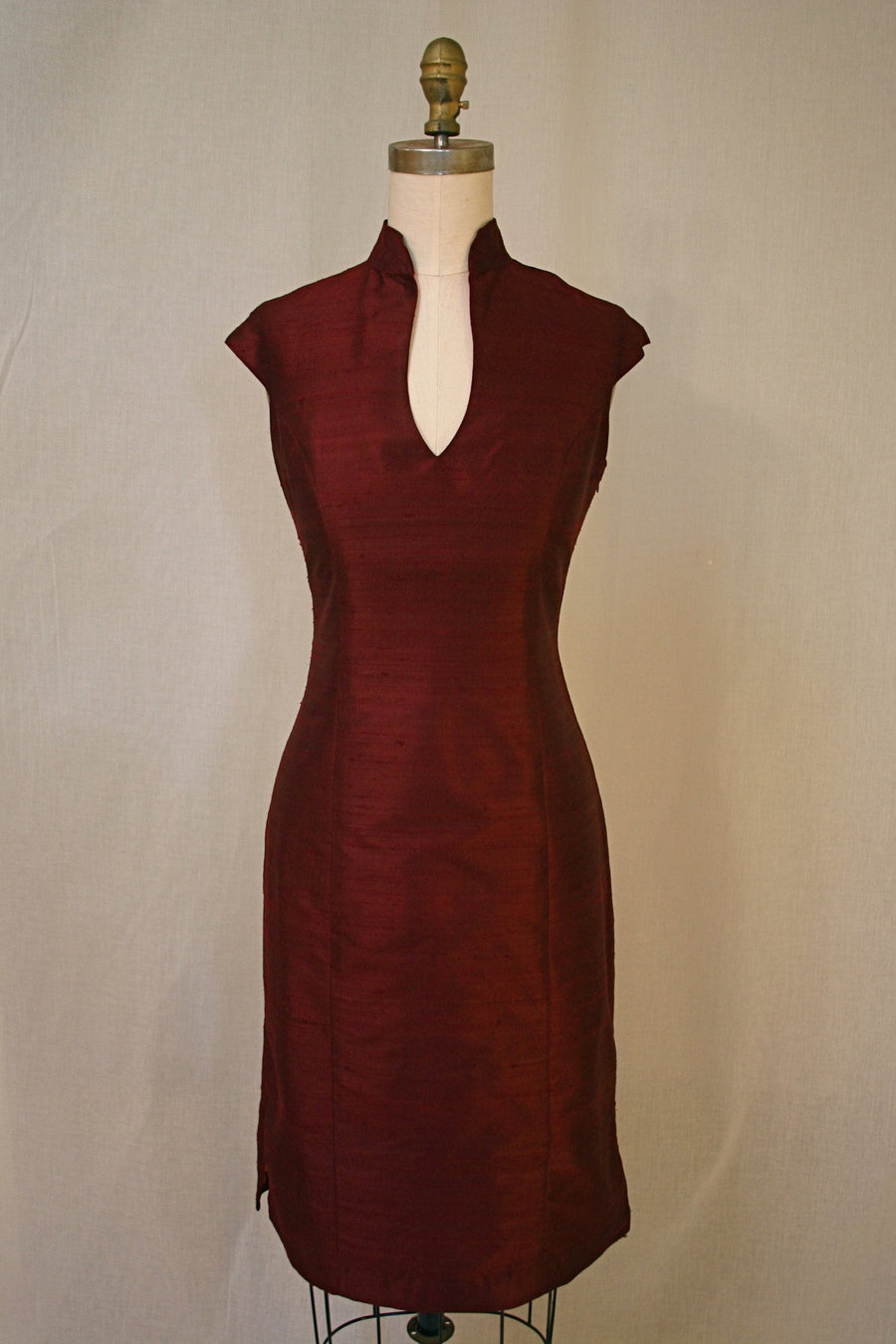 Mandarin-collar Cap-sleeve Shantung Sheath Dress – Kimera